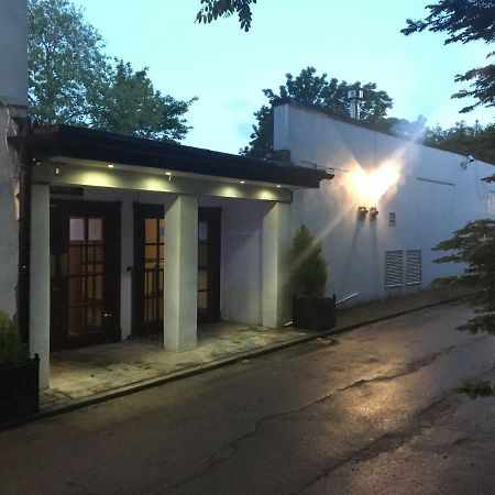 Cedar Tree Hotel Rugeley Dış mekan fotoğraf