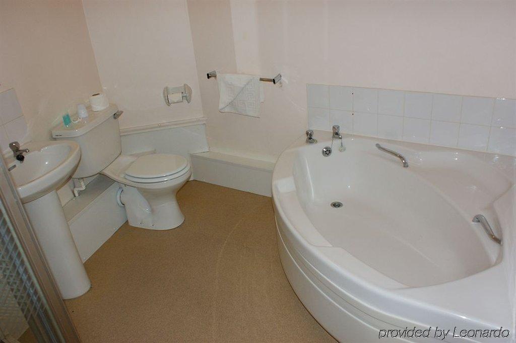 Cedar Tree Hotel Rugeley Dış mekan fotoğraf