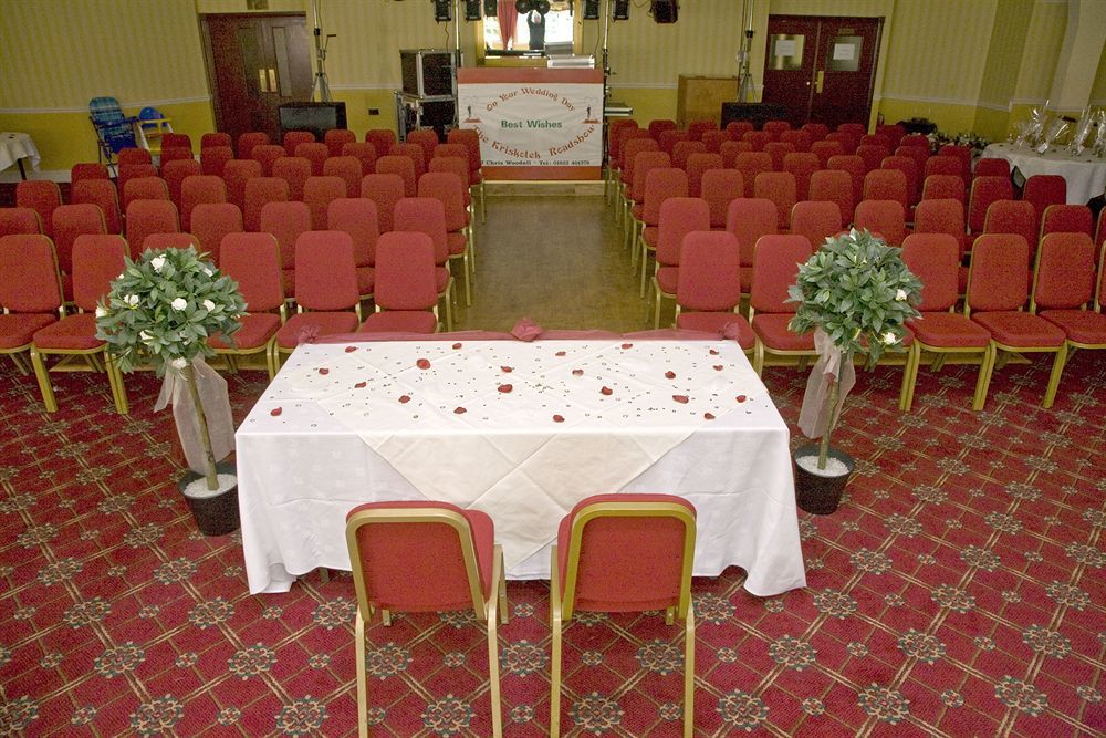 Cedar Tree Hotel Rugeley Dış mekan fotoğraf