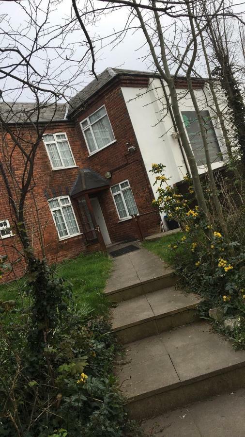 Cedar Tree Hotel Rugeley Dış mekan fotoğraf